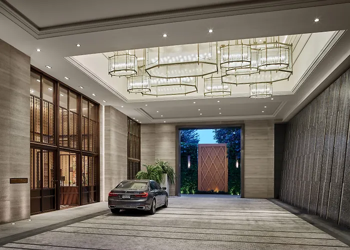 Rosewood Отель 5*